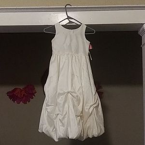 Girls flowergirl dress